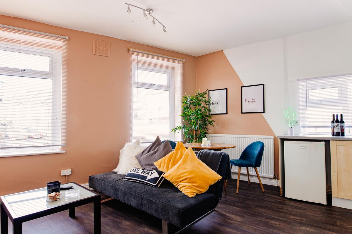 6 bedroom apartment for rent Crookes, Sheffield, S10 1TH UniHomes