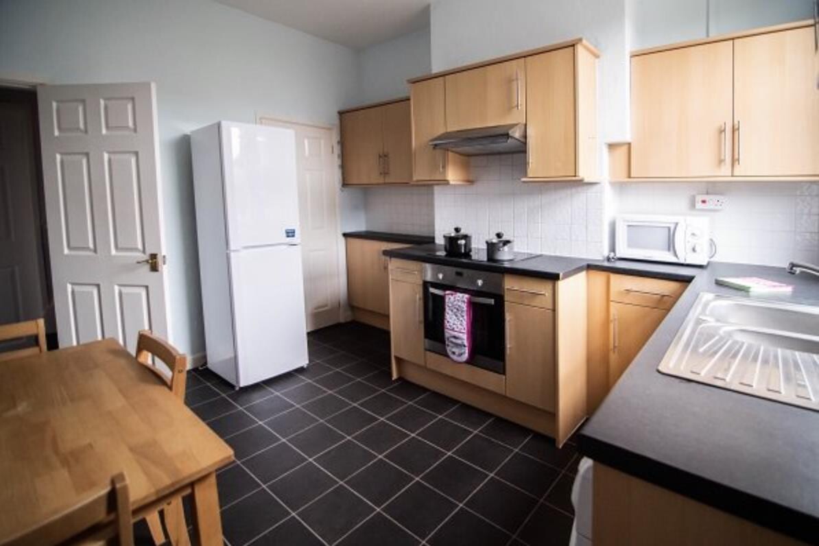 2 bedroom house on Spooner Road, Broomhill, Sheffield