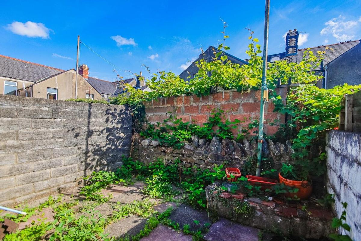 5 bedroom house for rent Alfred Street, Cardiff, CF24 4TY UniHomes