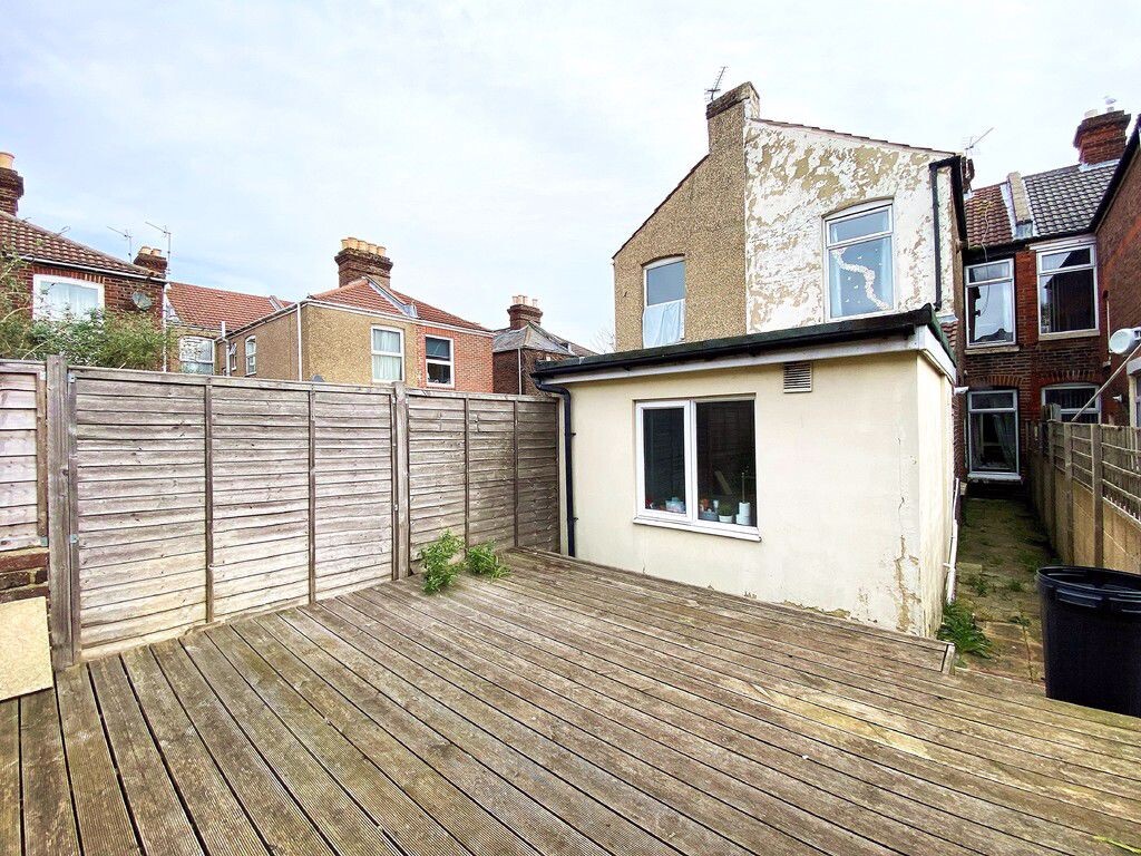 5 bedroom house for rent Harold Road, Portsmouth, PO4 0LS UniHomes