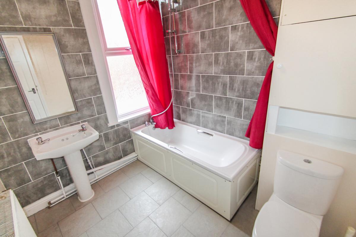 2 bedroom house for rent Woodhouse, Leeds, LS6 2JE UniHomes