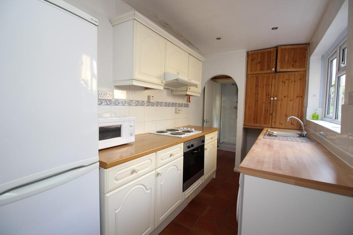 3 bedroom house for rent St Peters Grove, Canterbury, CT1 2DJ UniHomes