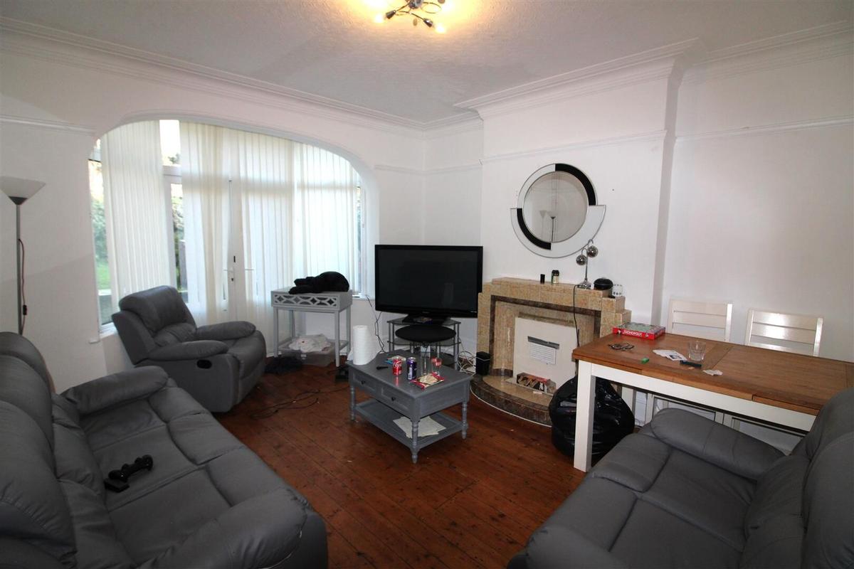 7 bedroom house for rent Rolleston Drive, Nottingham, NG7 1JS UniHomes