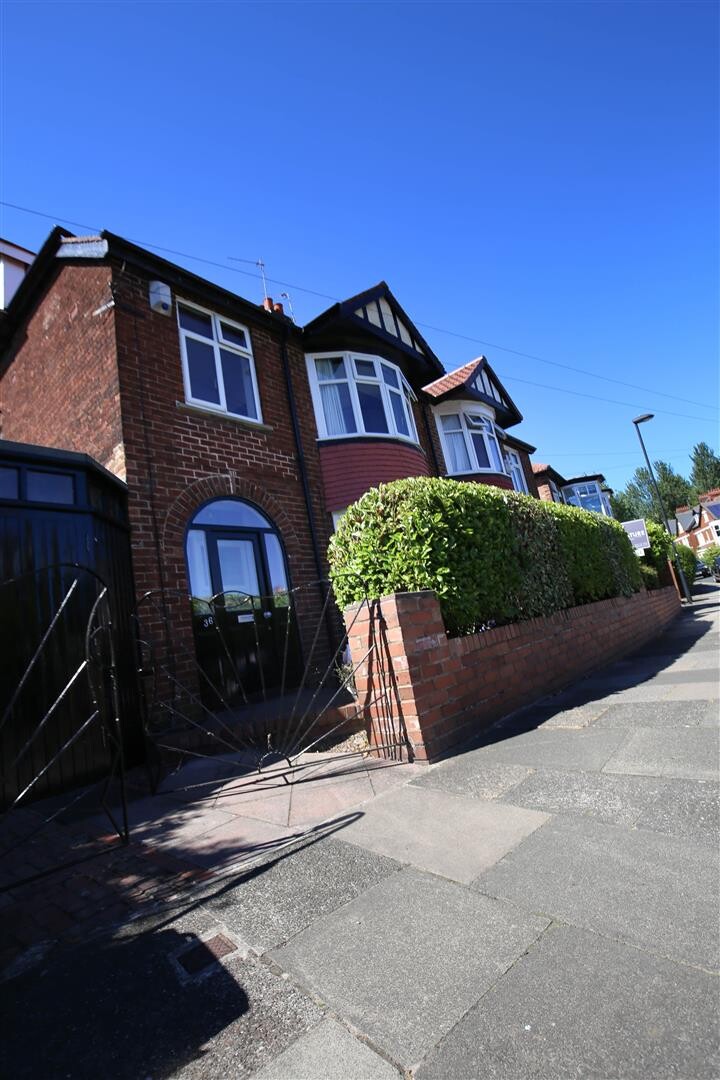 4 bedroom house for rent Rosebery Crescent, Newcastle, NE2 1EU UniHomes