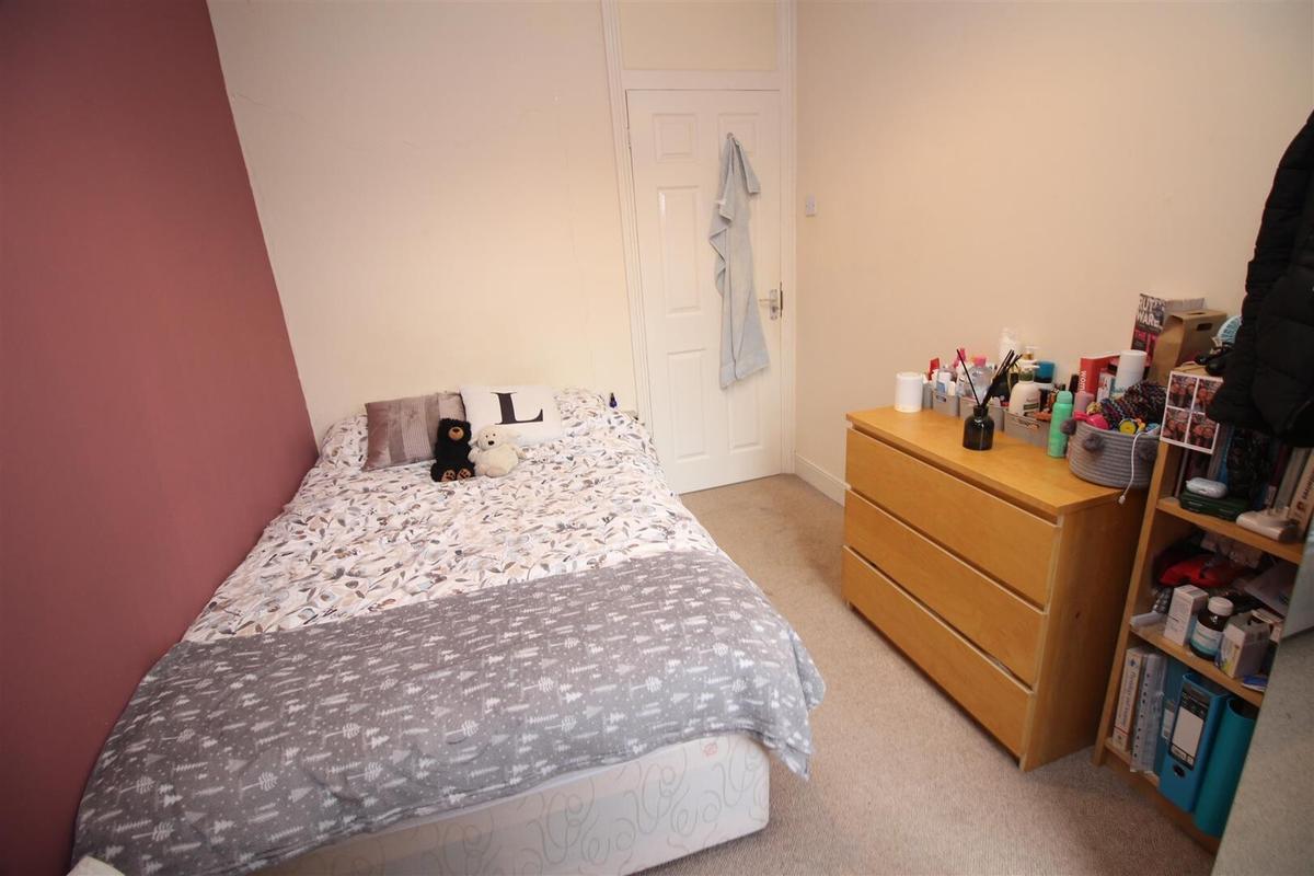 3 bedroom apartment for rent Doncaster Road, Newcastle, NE2 1RB UniHomes