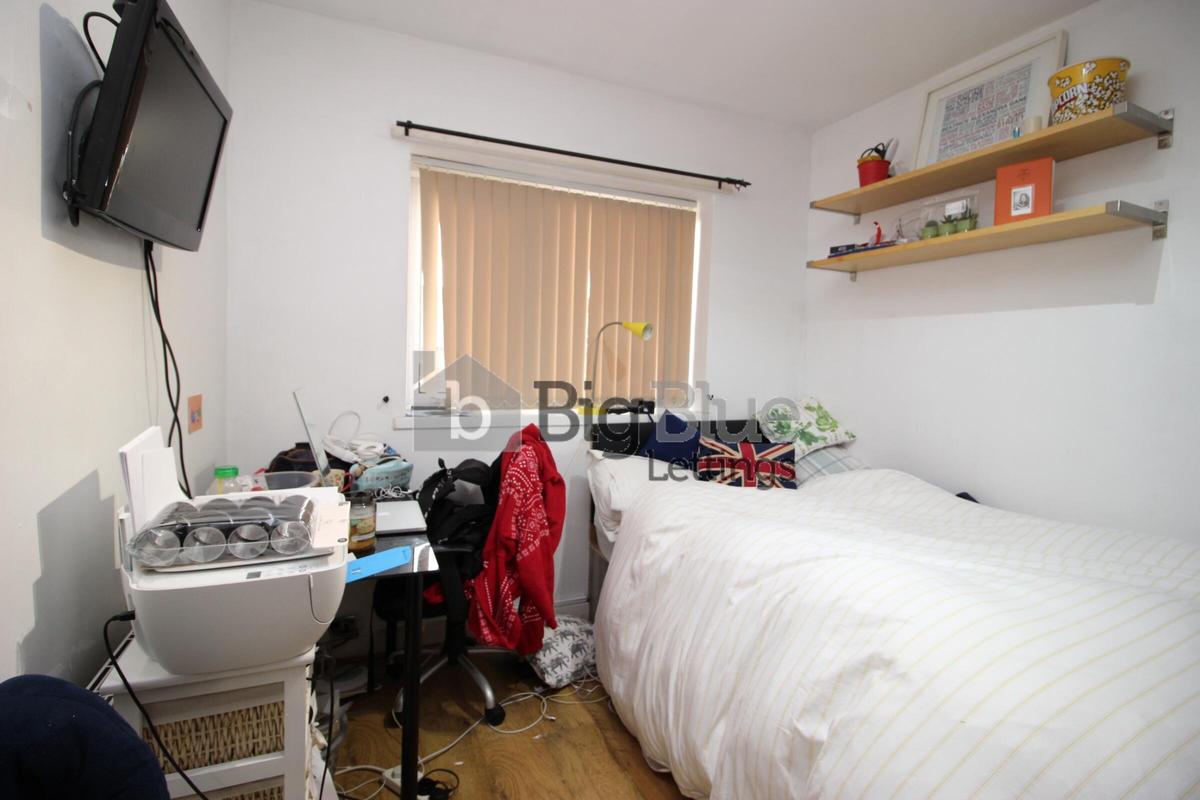 6 bedroom house for rent Mayville Road, Leeds, LS6 1NF UniHomes