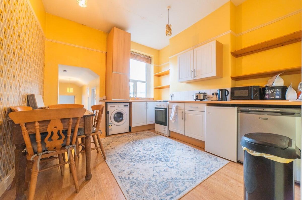 2 bedroom apartment for rent Clare Street, Cardiff, CF11 6BB UniHomes