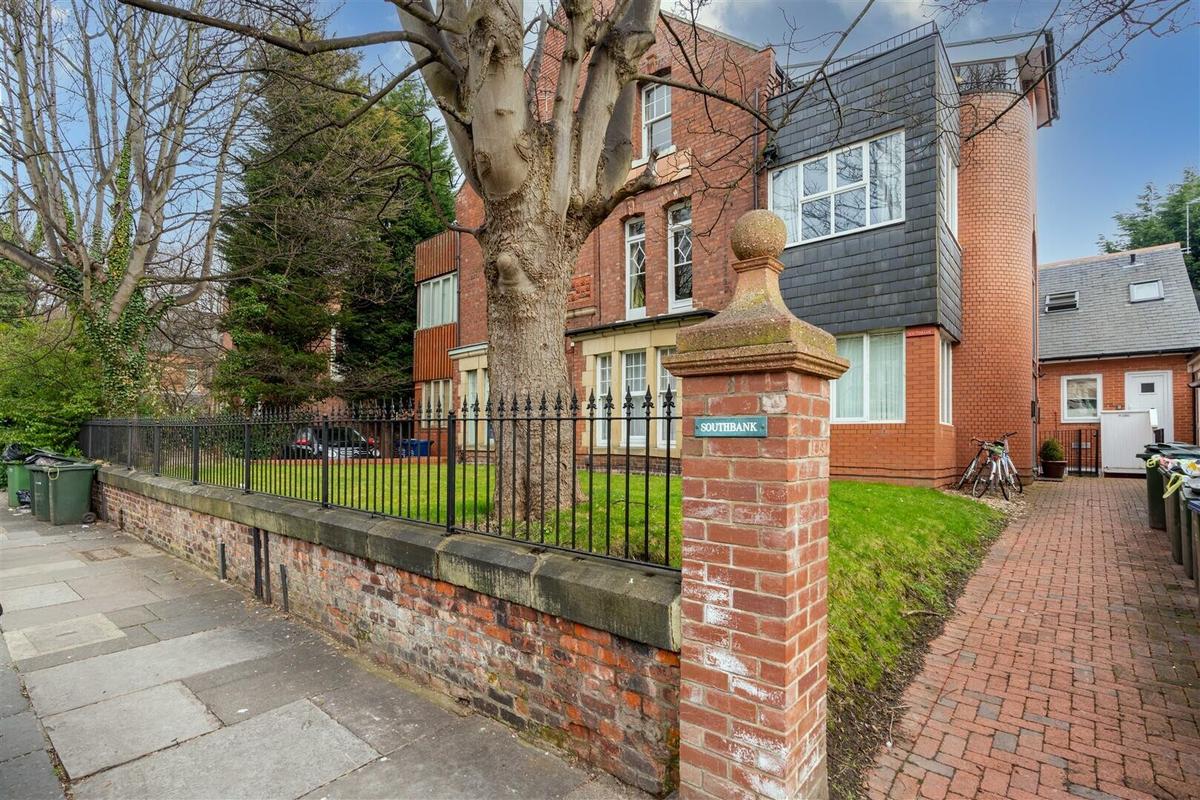 2 bedroom apartment for rent Otterburn Villas, Newcastle, NE2 3AR