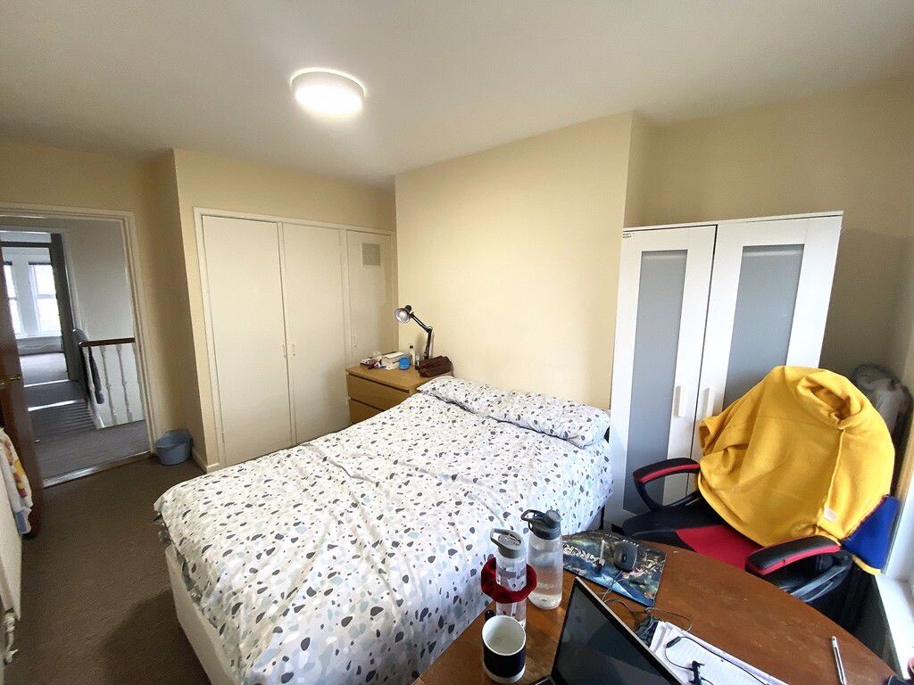 3 bedroom apartment for rent Outram Road, Portsmouth, PO5 1QP UniHomes