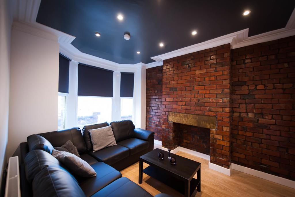5 bedroom house on Hartley Crescent, Woodhouse, Leeds