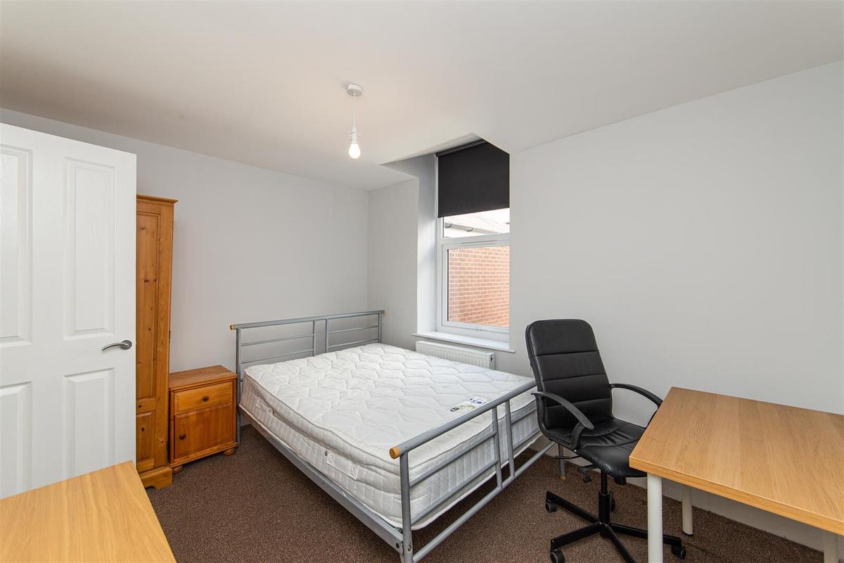 6 bedroom house for rent Clayton Park Square, Newcastle, NE2 4DP UniHomes