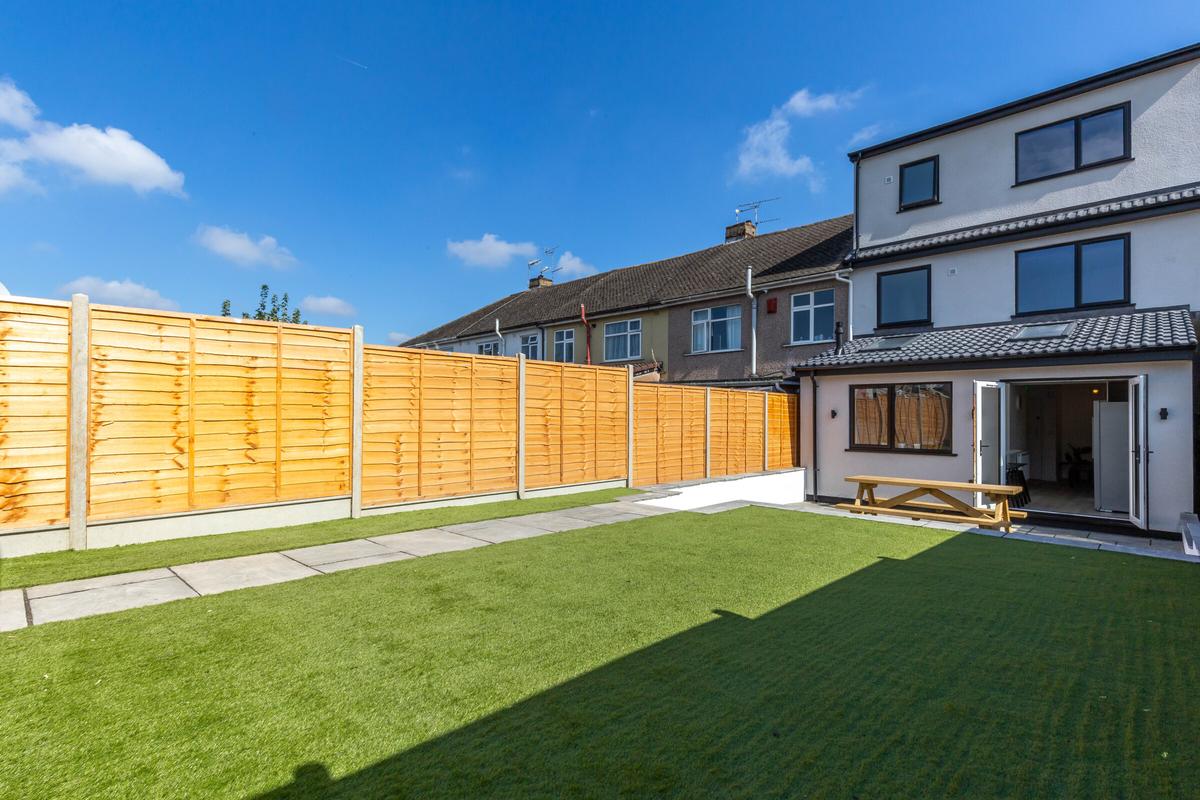 6 bedroom house for rent Filton Avenue, Bristol, BS34 7LD UniHomes