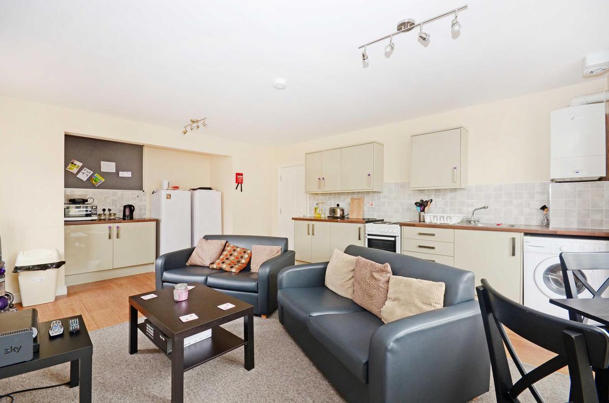 4 bedroom apartment for rent Collegiate Crescent, Sheffield, S10 2BR