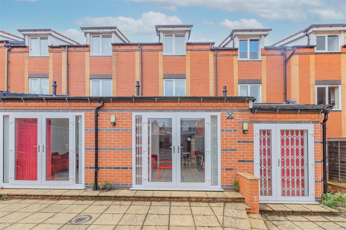 5 bedroom house for rent Exeter Road Birmingham, B29 6EU UniHomes