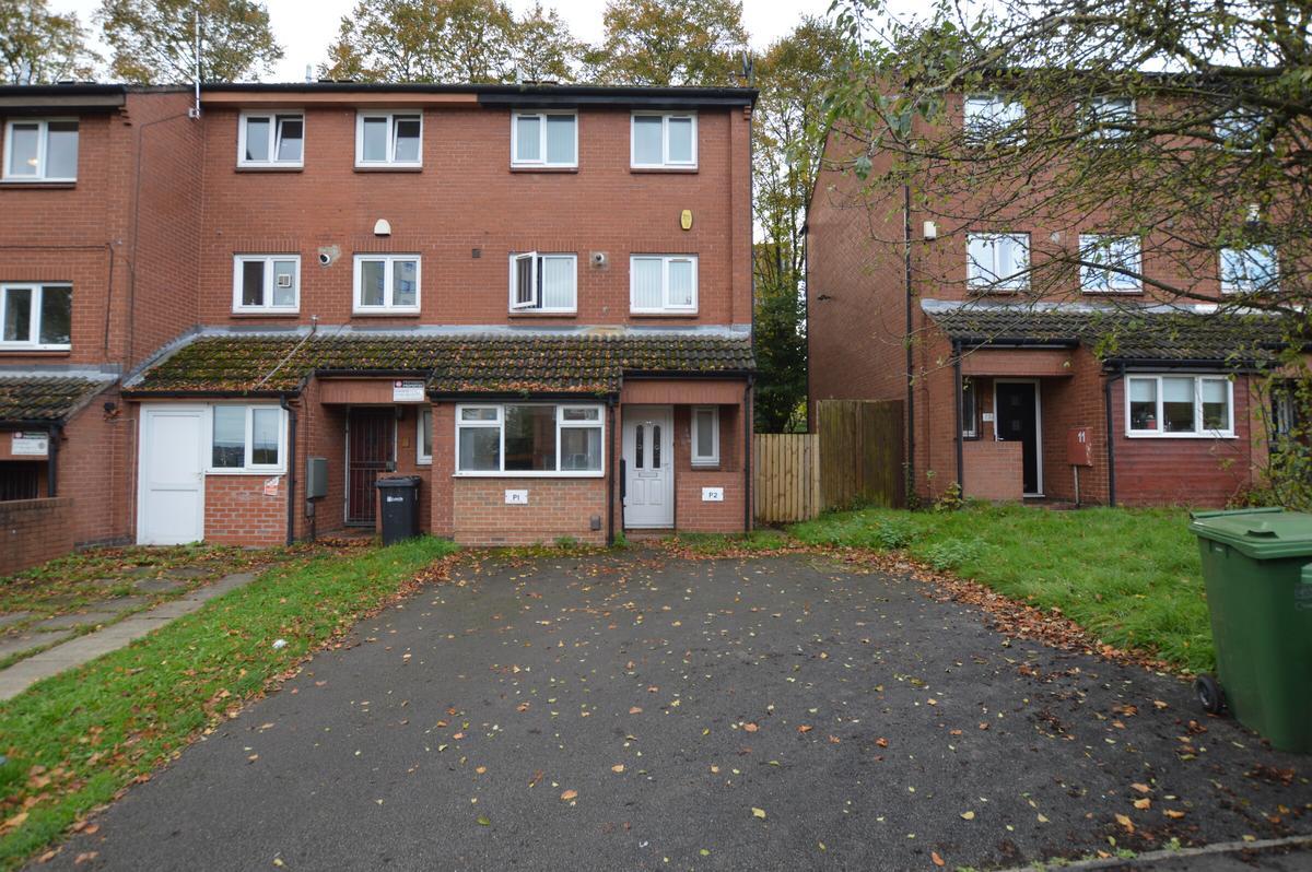 4 bedroom house for rent Well Close Rise, Leeds, LS7 1HT UniHomes