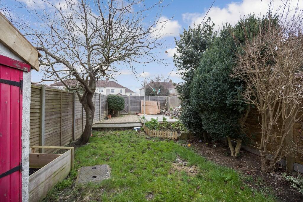 4 bedroom house for rent Filton Avenue, Bristol, BS34 7HD UniHomes