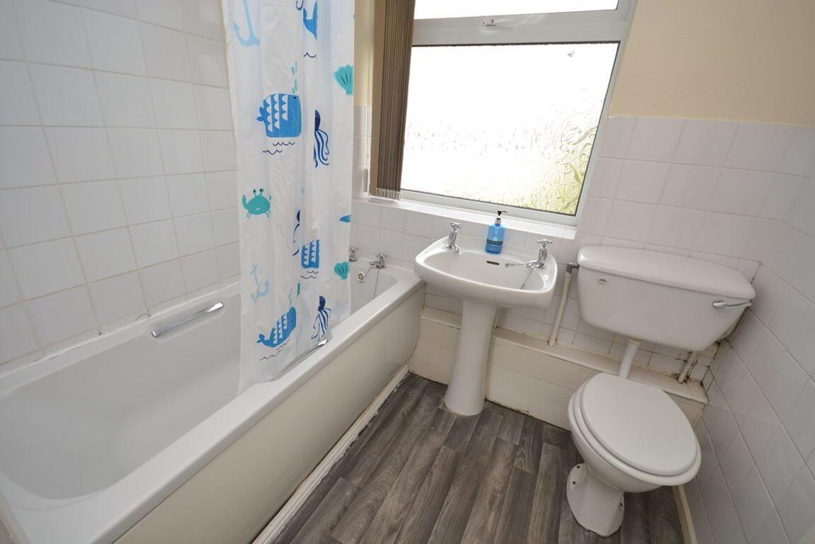 4 bedroom house for rent Shelley Avenue, Nottingham, NG11 8GS UniHomes