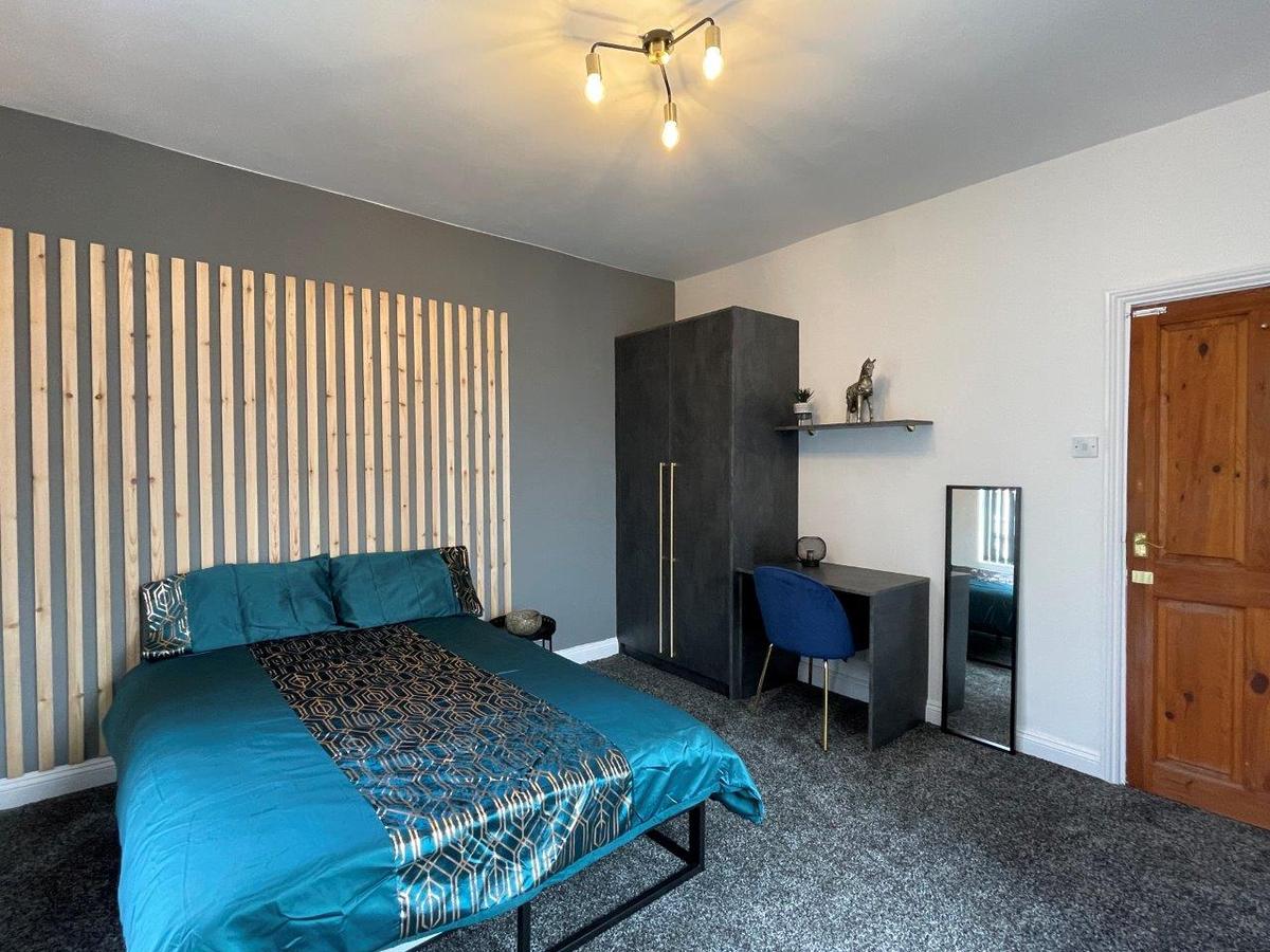 4 bedroom house for rent Paton Street, Leicester, LE3 0BF UniHomes