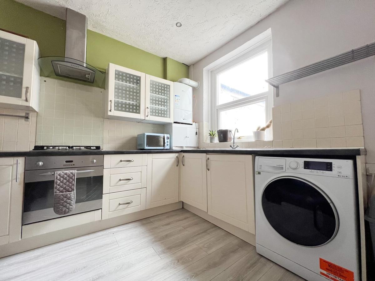 2 bedroom house for rent Fitzroy Street, Cardiff, CF24 4BL UniHomes