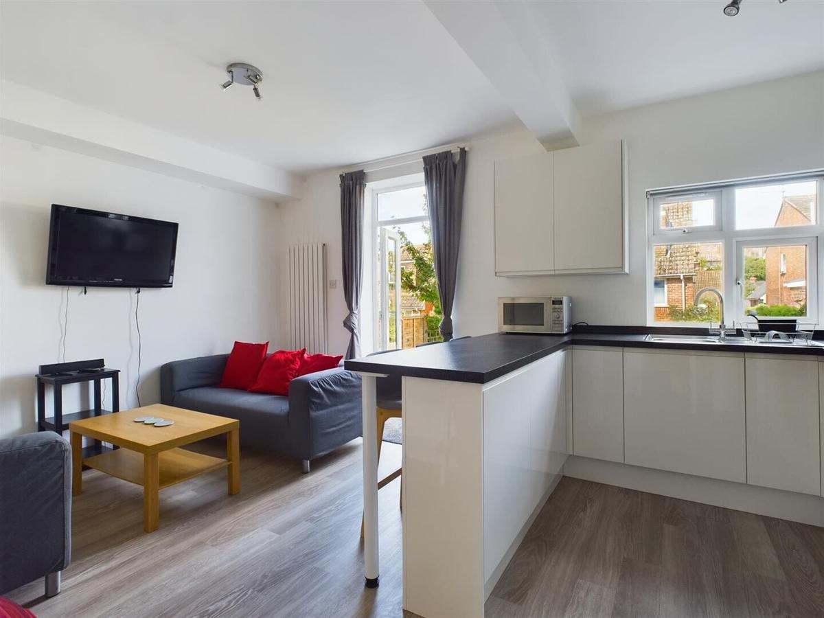 5 bedroom house for rent Hollingdean Terrace, Brighton, BN1 7HF UniHomes