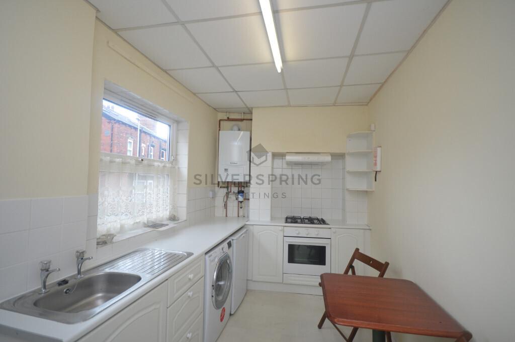 5 bedroom house for rent Headingley Avenue Leeds, LS6 3ER UniHomes