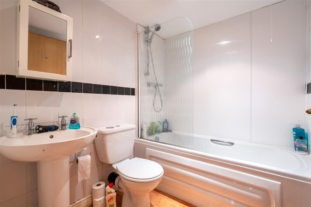 1 bedroom apartment for rent Glossop Road, Sheffield, S10 2HP UniHomes