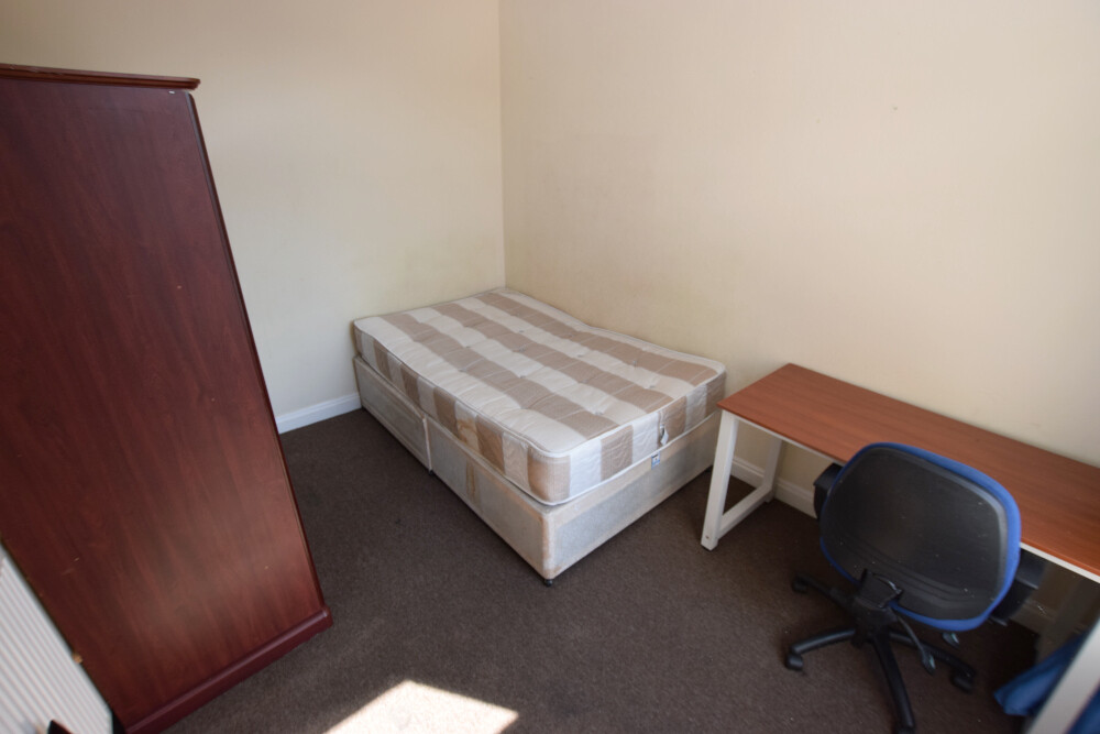 4 bedroom house for rent Perry Street, 24/25, Northampton, NN1 4HP