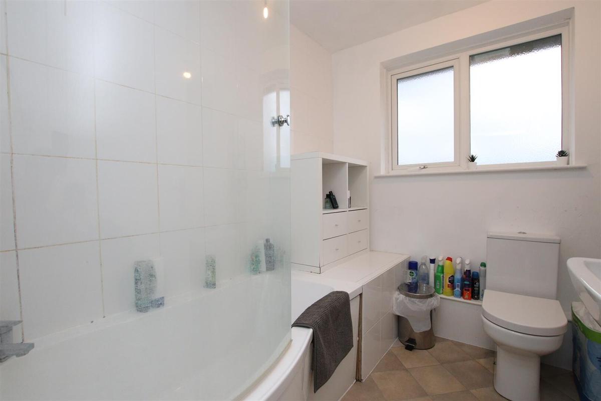 6 bedroom house for rent Stanway Close, Bath, BA2 2UR UniHomes