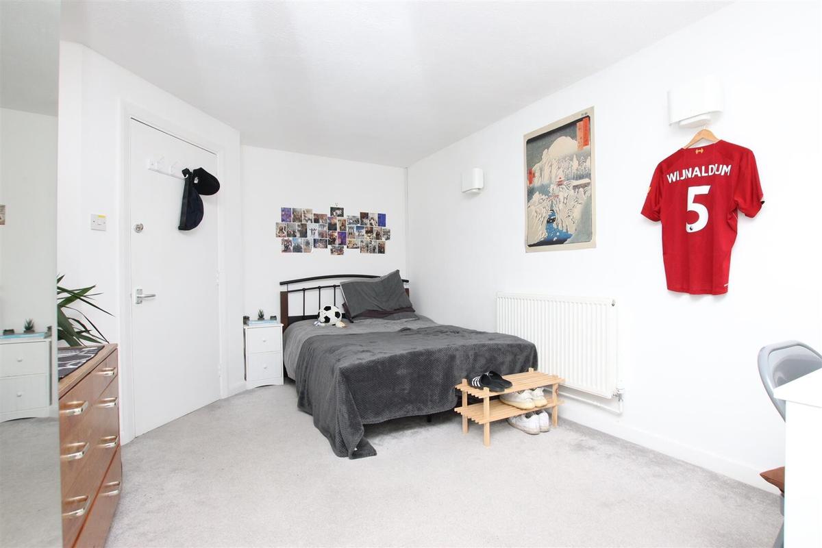 6 bedroom house for rent Stanway Close, Bath, BA2 2UR UniHomes