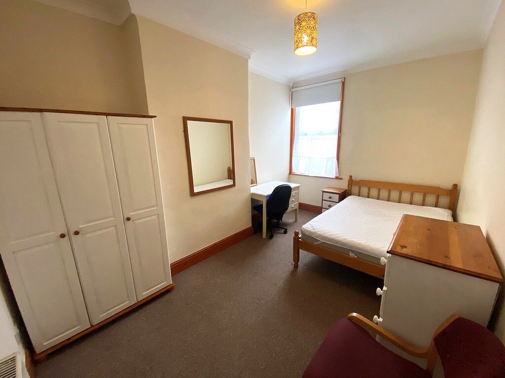 5 bedroom house for rent Sandringham Road Portsmouth, PO1 5DJ UniHomes