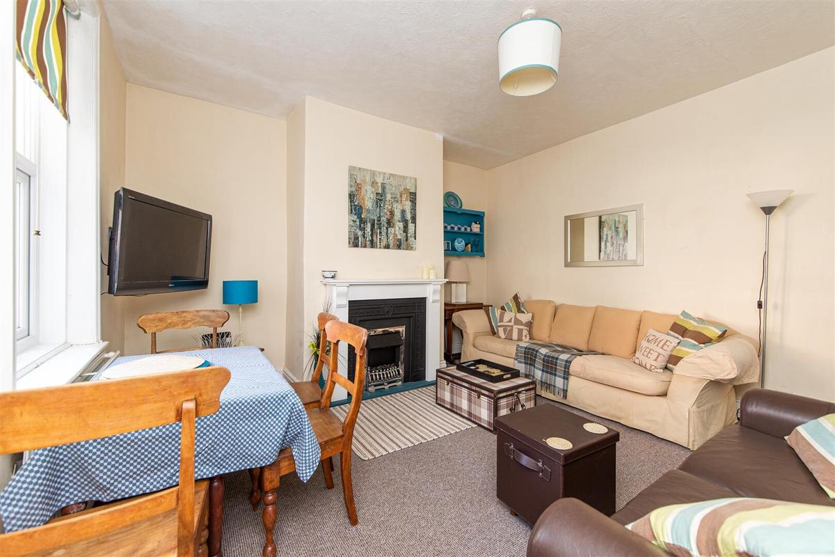 5 bedroom house for rent Kingsley Place, Newcastle, NE6 5AN UniHomes