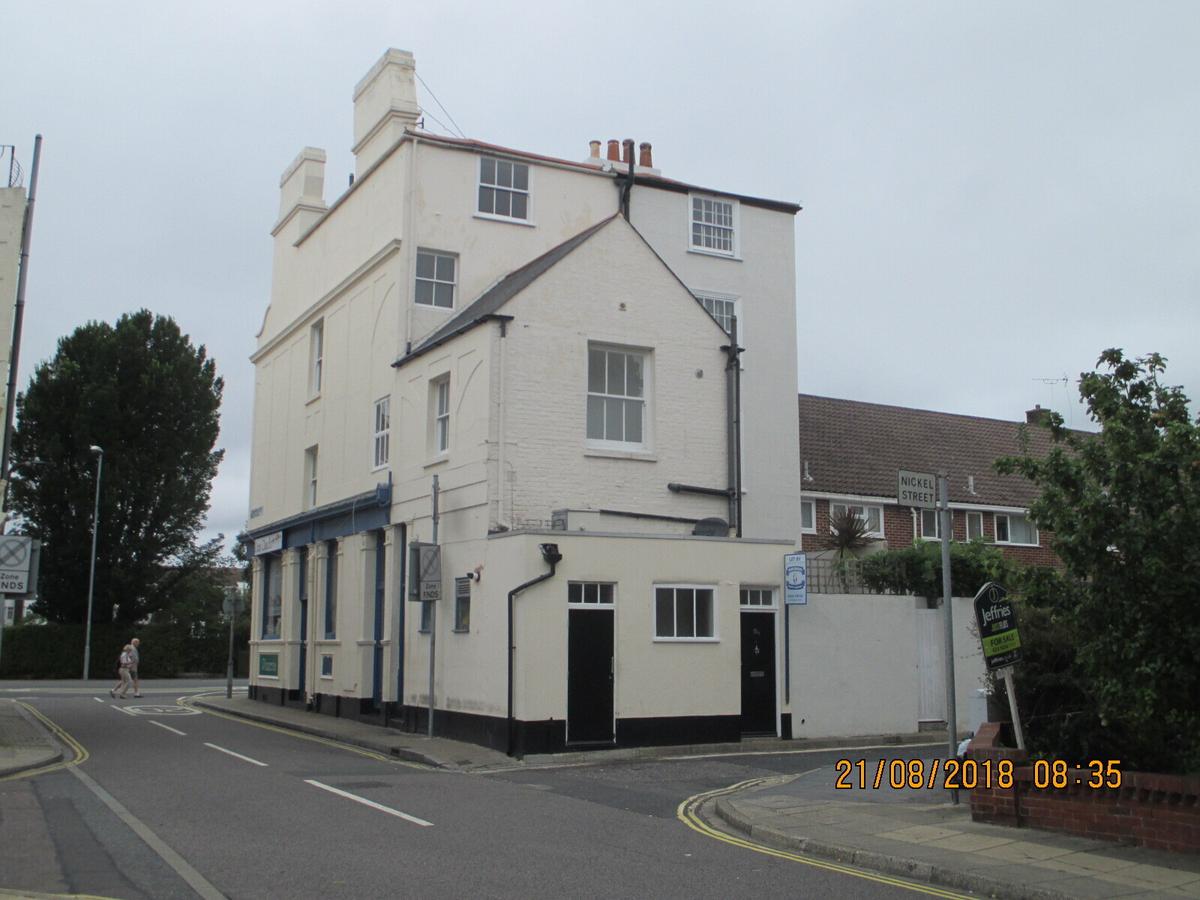 4 bedroom apartment for rent Jubilee Terrace, Portsmouth, PO5 3AS