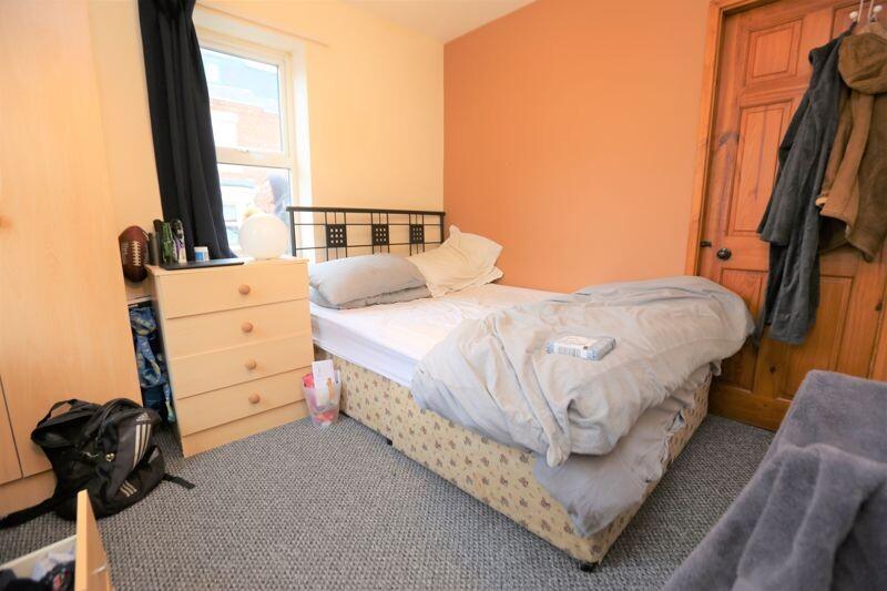 5 bedroom apartment for rent Stratford Road, Newcastle, NE6 5PB UniHomes