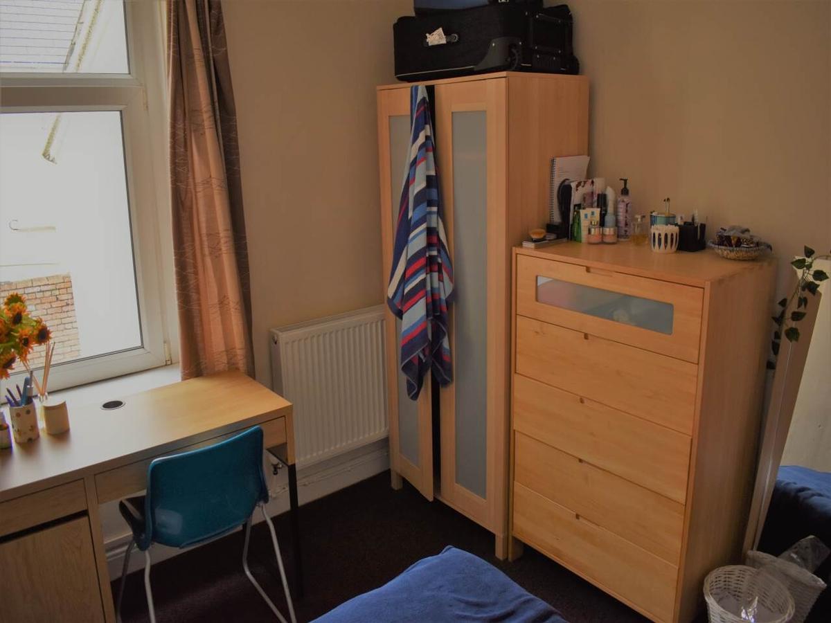 3 bedroom house for rent Fanny Street, Cardiff, CF24 4EG UniHomes