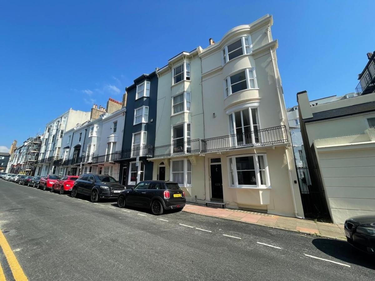 1 bedroom apartment for rent Burlington Street Brighton, BN2 1AU UniHomes