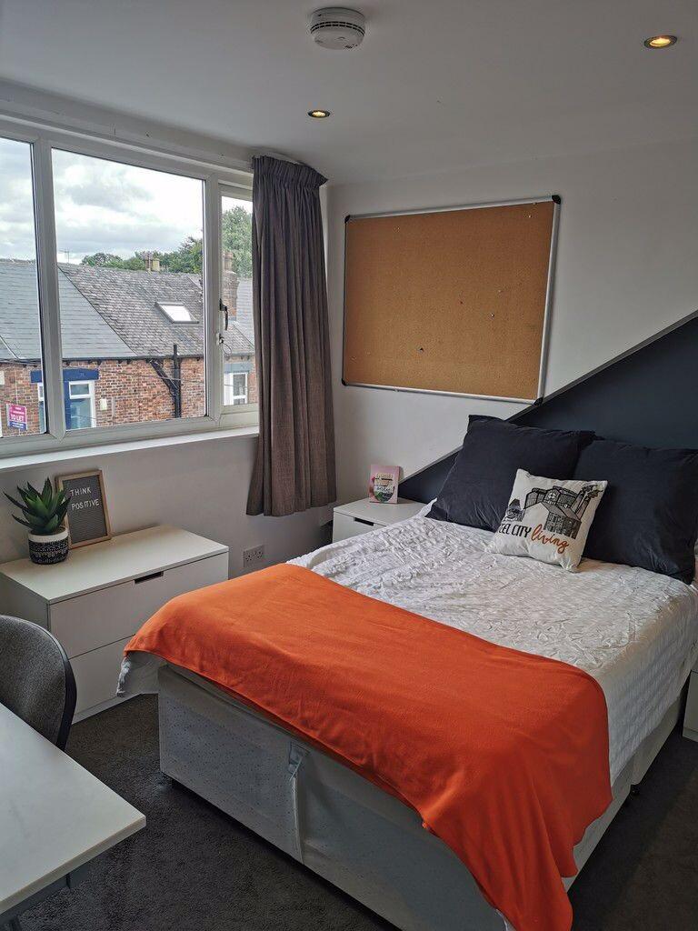 5 bedroom house for rent Harefield Road Sheffield, S11 8NU UniHomes