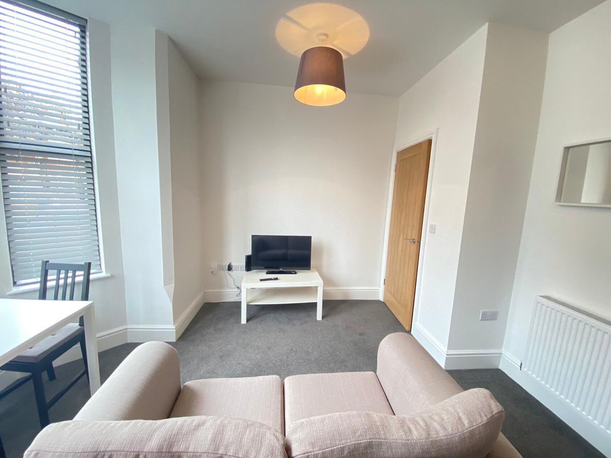 2 bedroom apartment for rent Millicent Road, Nottingham, NG2 7LD UniHomes