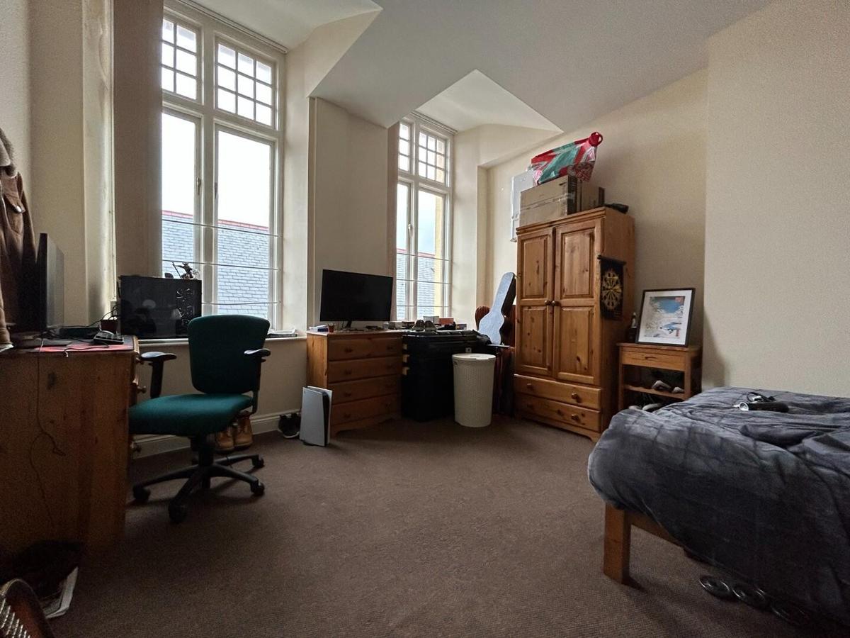 5 bedroom house for rent St. James's Square, Aberystwyth, SY23 1DU UniHomes