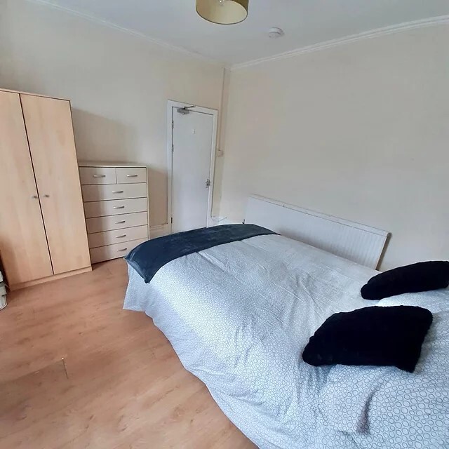 4 bedroom house for rent Cromwell Street Mount Pleasant, Swansea, SA1