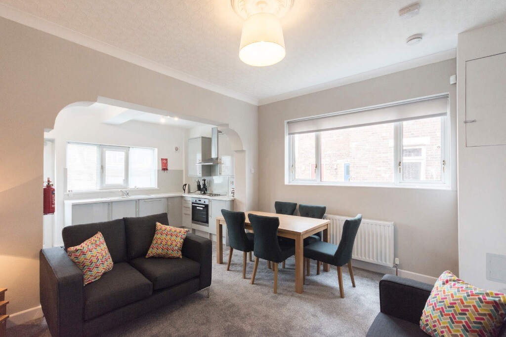 5 bedroom house for rent Lilac Grove Beeston, Nottingham, NG9 1PA