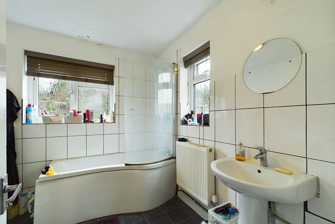 4 bedroom house for rent Somerset Road, Southampton, SO17 3AA UniHomes