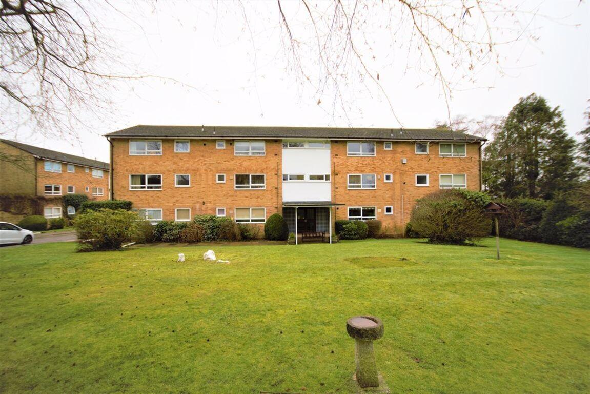 3 bedroom apartment for rent Boxgrove Road, Surrey, GU1 2NQ UniHomes