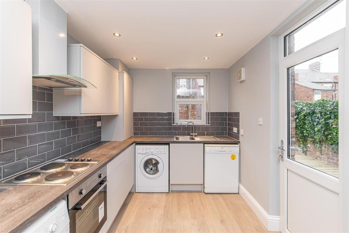 5 bedroom house for rent Brandon Grove, Newcastle, NE2 1PA UniHomes