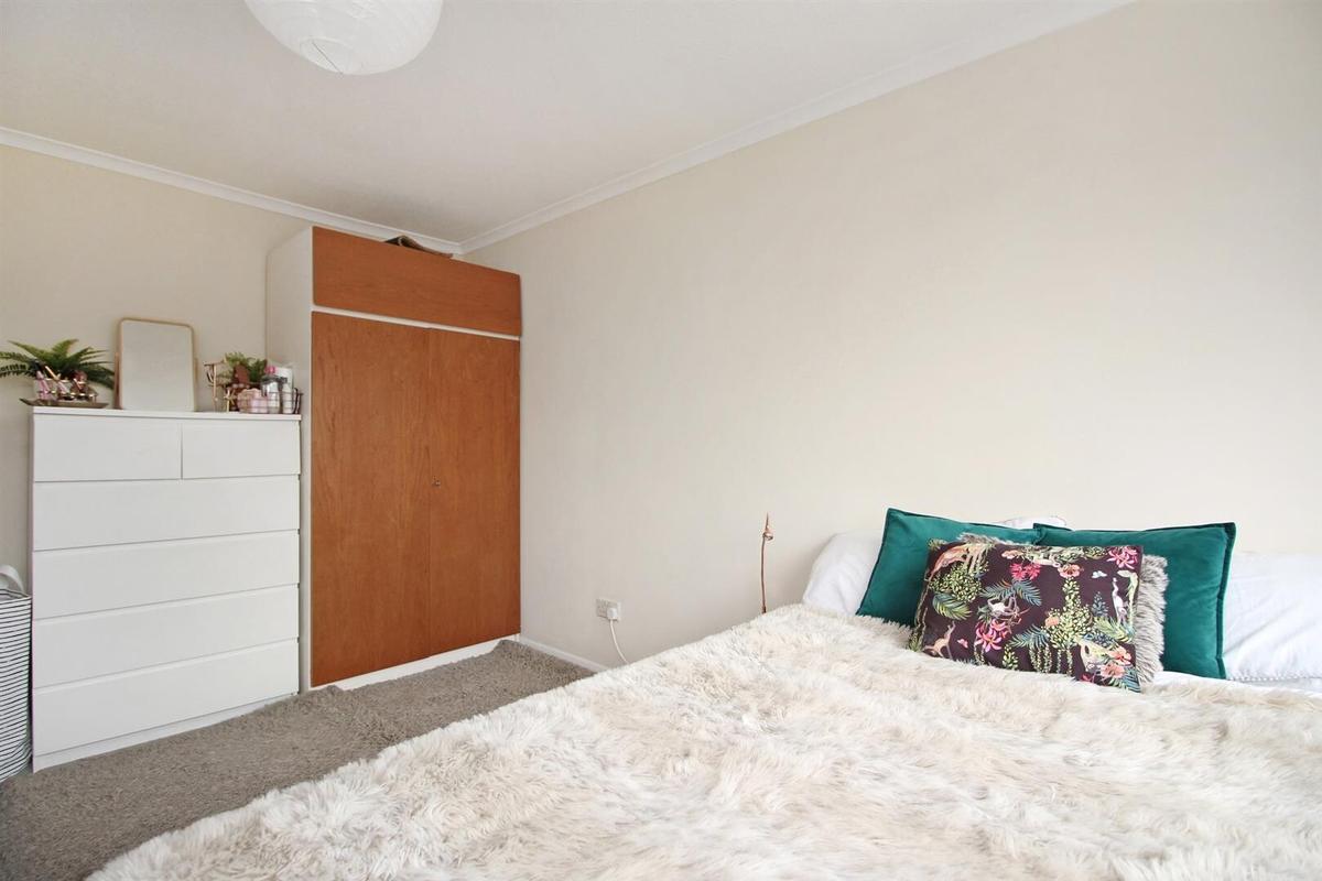 4 bedroom house for rent St Michaels Place, Canterbury, CT2 7HQ UniHomes