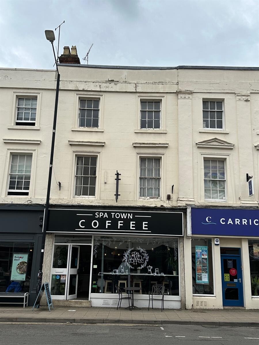 5 bedroom apartment on A Warwick Street, Town Centre, Leamington Spa