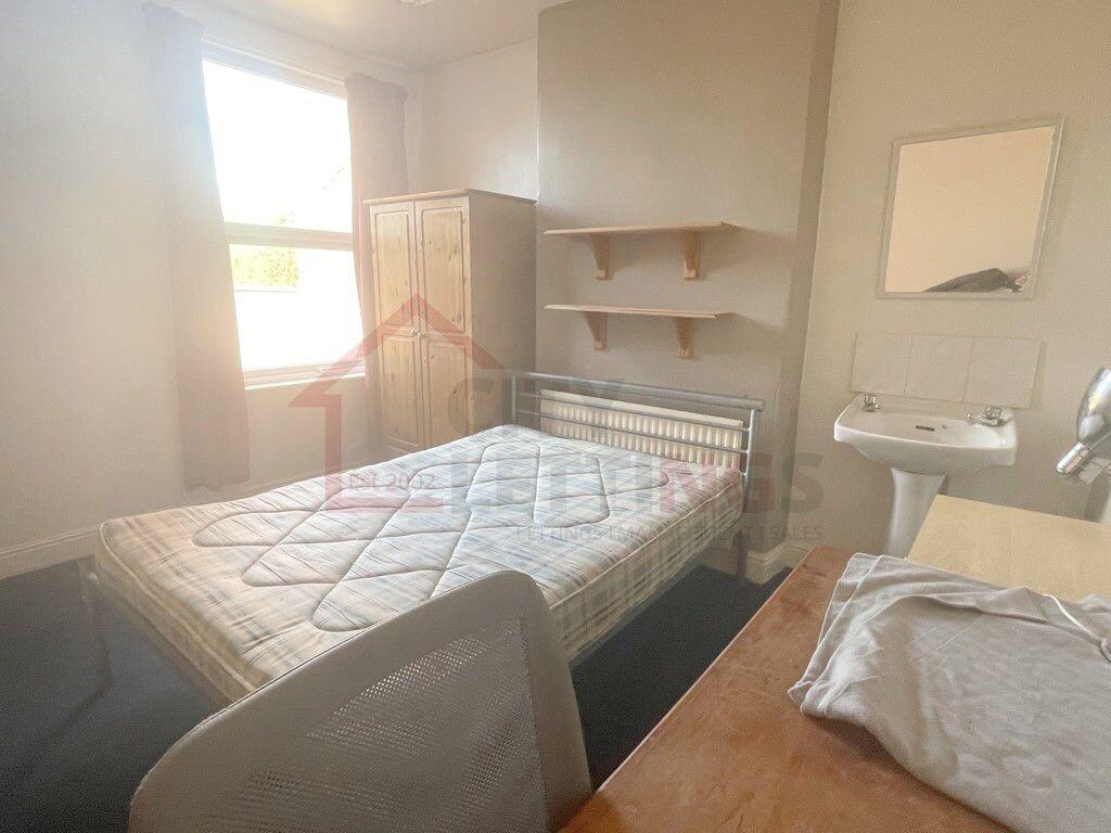 5 bedroom house for rent Johnson Road, Nottingham, NG7 2BX UniHomes