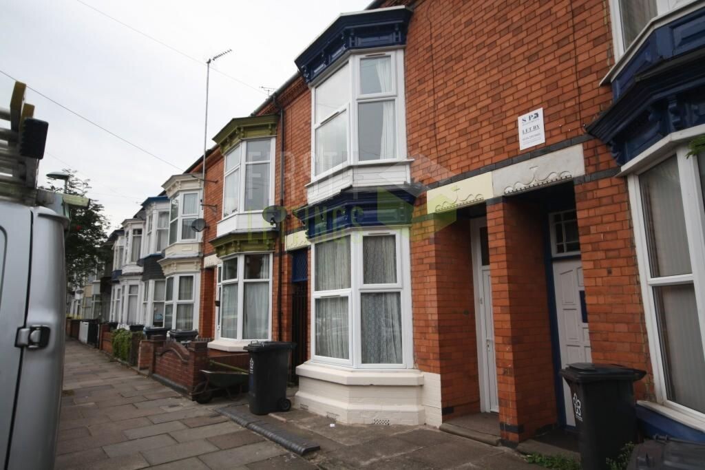 4 bedroom house for rent Cambridge Street, Leicester, LE3 0JQ UniHomes