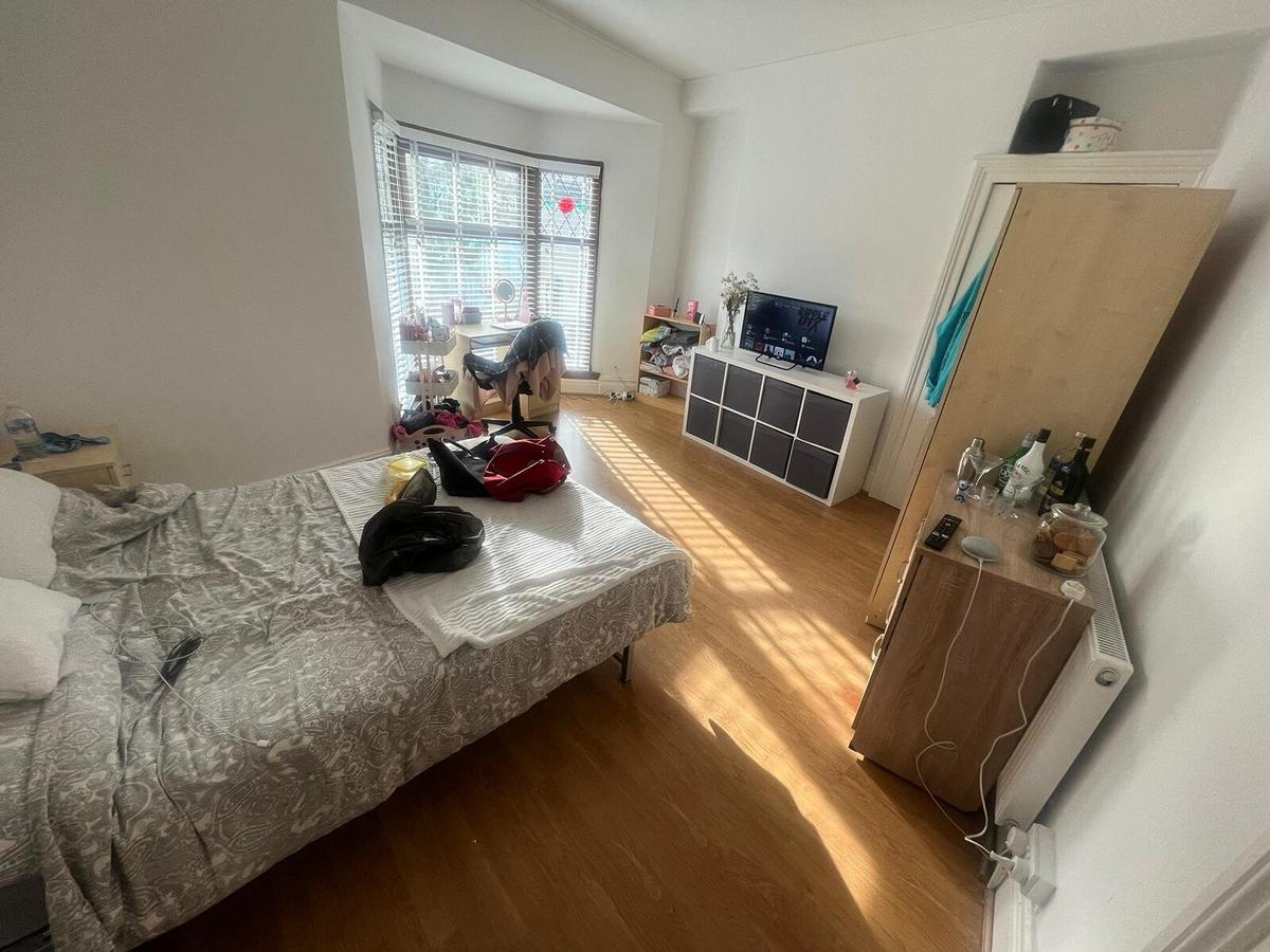 5 bedroom house for rent Alexandra Terrace, Swansea, SA2 0DX UniHomes