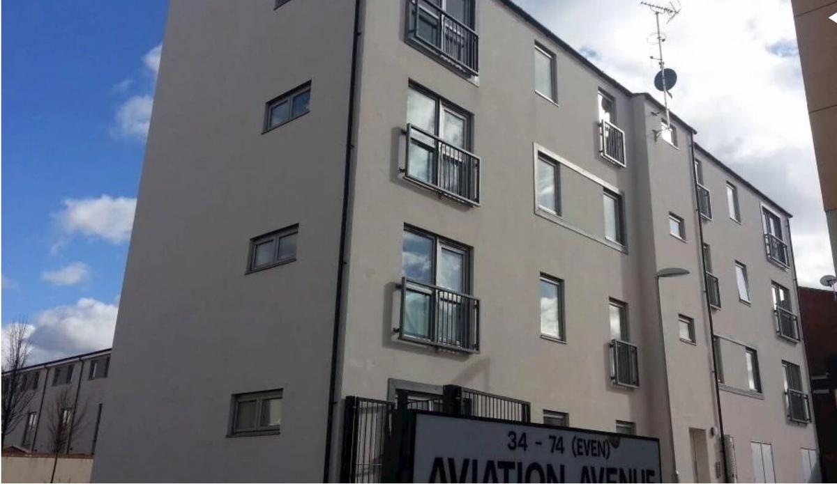 3 bedroom apartment for rent Aviation Avenue, Hertfordshire, AL10 9UD UniHomes