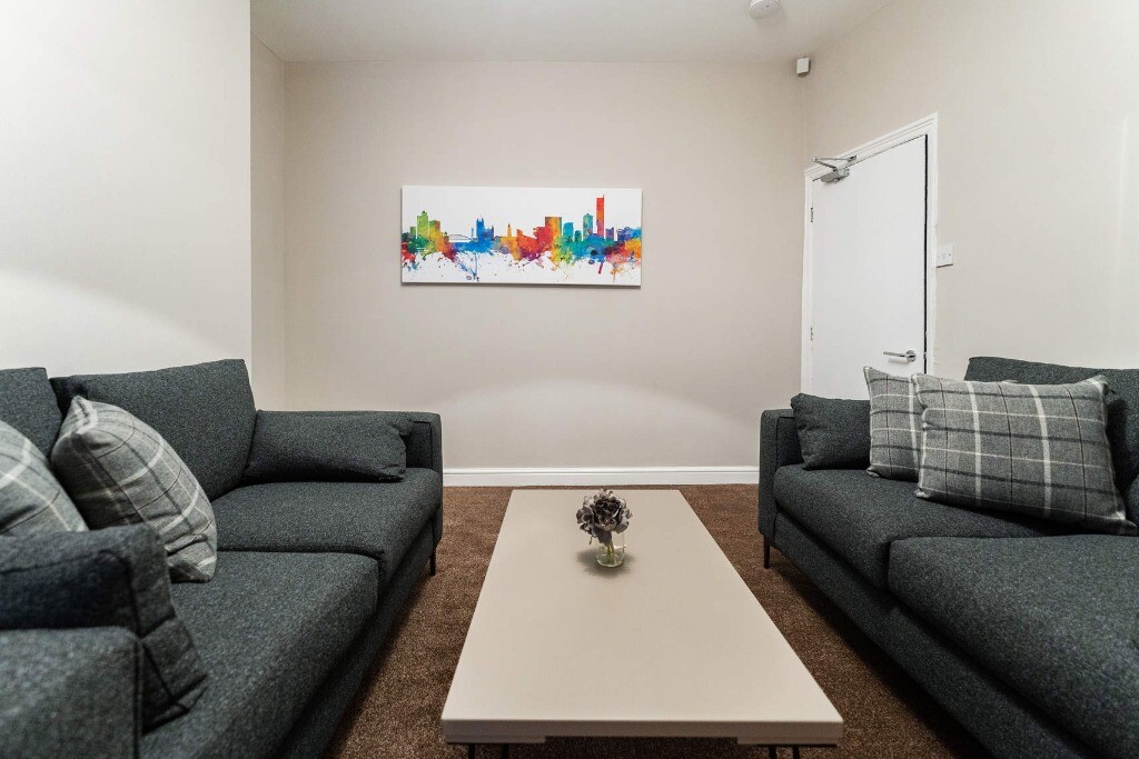 3 bedroom house for rent Barff Road Salford, Manchester, M5 5ES UniHomes